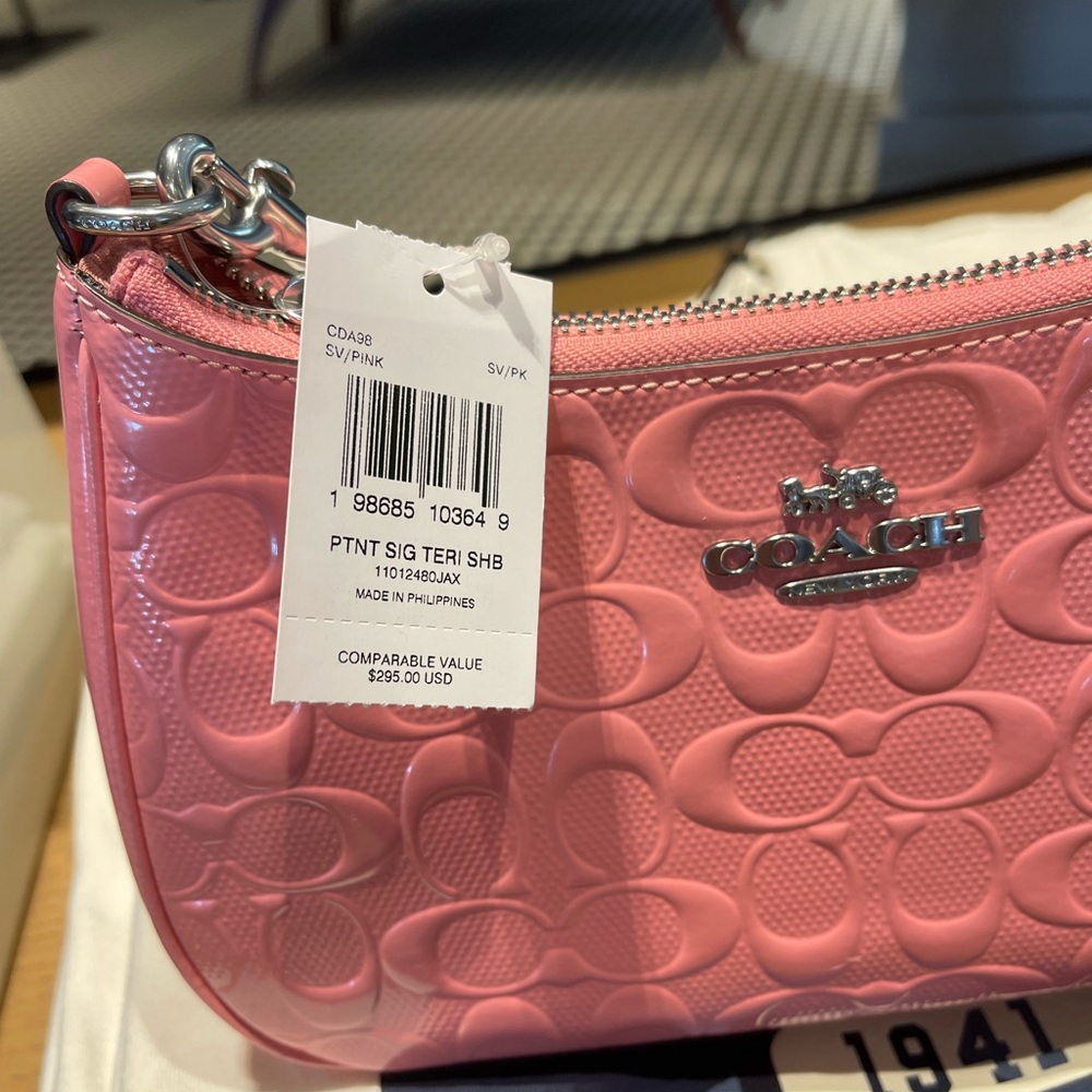 NWT Coach CDA98 Teri Shoulder Bag In Signature Leather With Heart Charm Pink - Picture 3 of 15